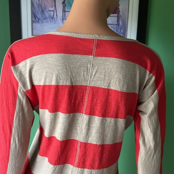 ❤️❤️NWOT Old Navy Pullover Top❤️❤️ - Picture 5 of 8